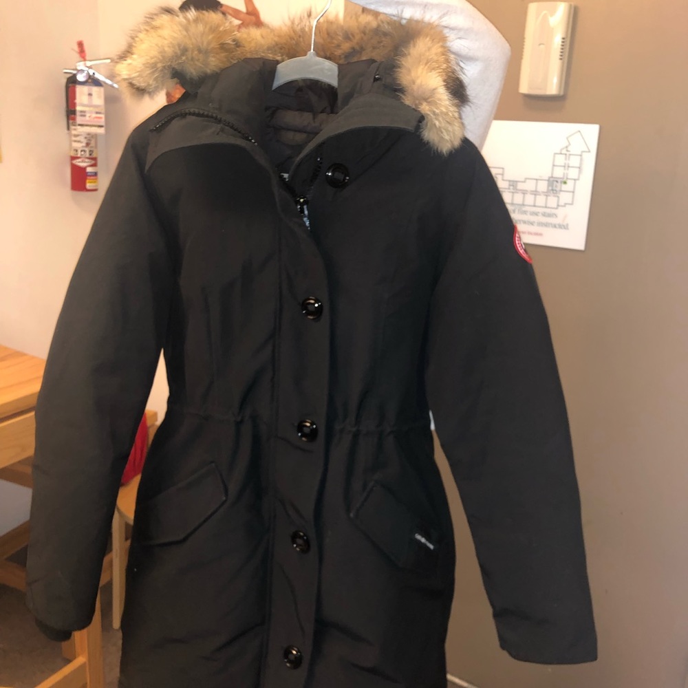 Rossclair Fur-Trim Hooded Down Canada Goose Parka